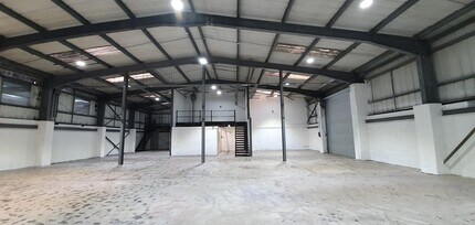8 Hortonwood 8, Telford to rent Interior Photo- Image 2 of 5