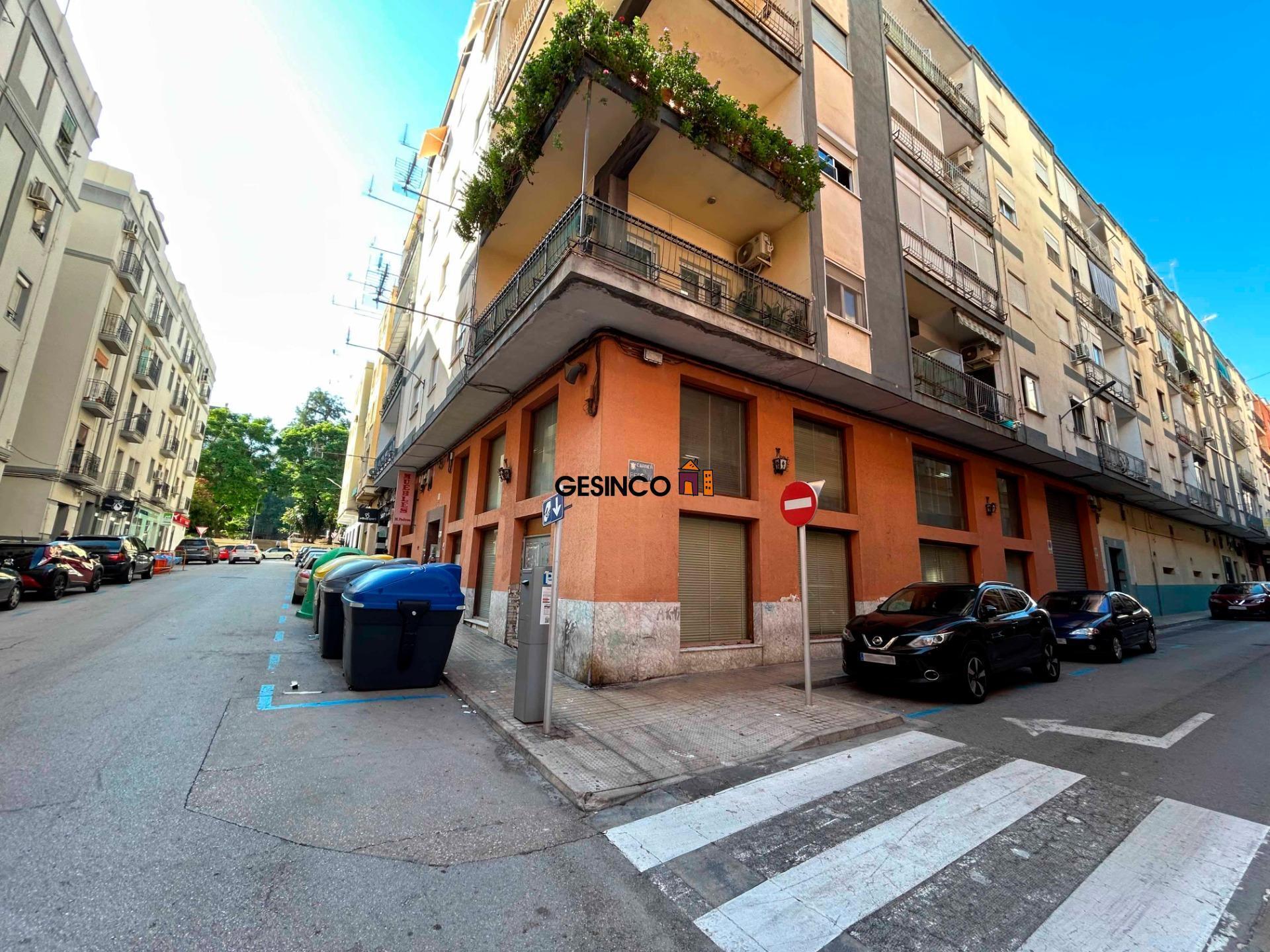 Retail in Xàtiva, Valencia to rent Building Photo- Image 1 of 9