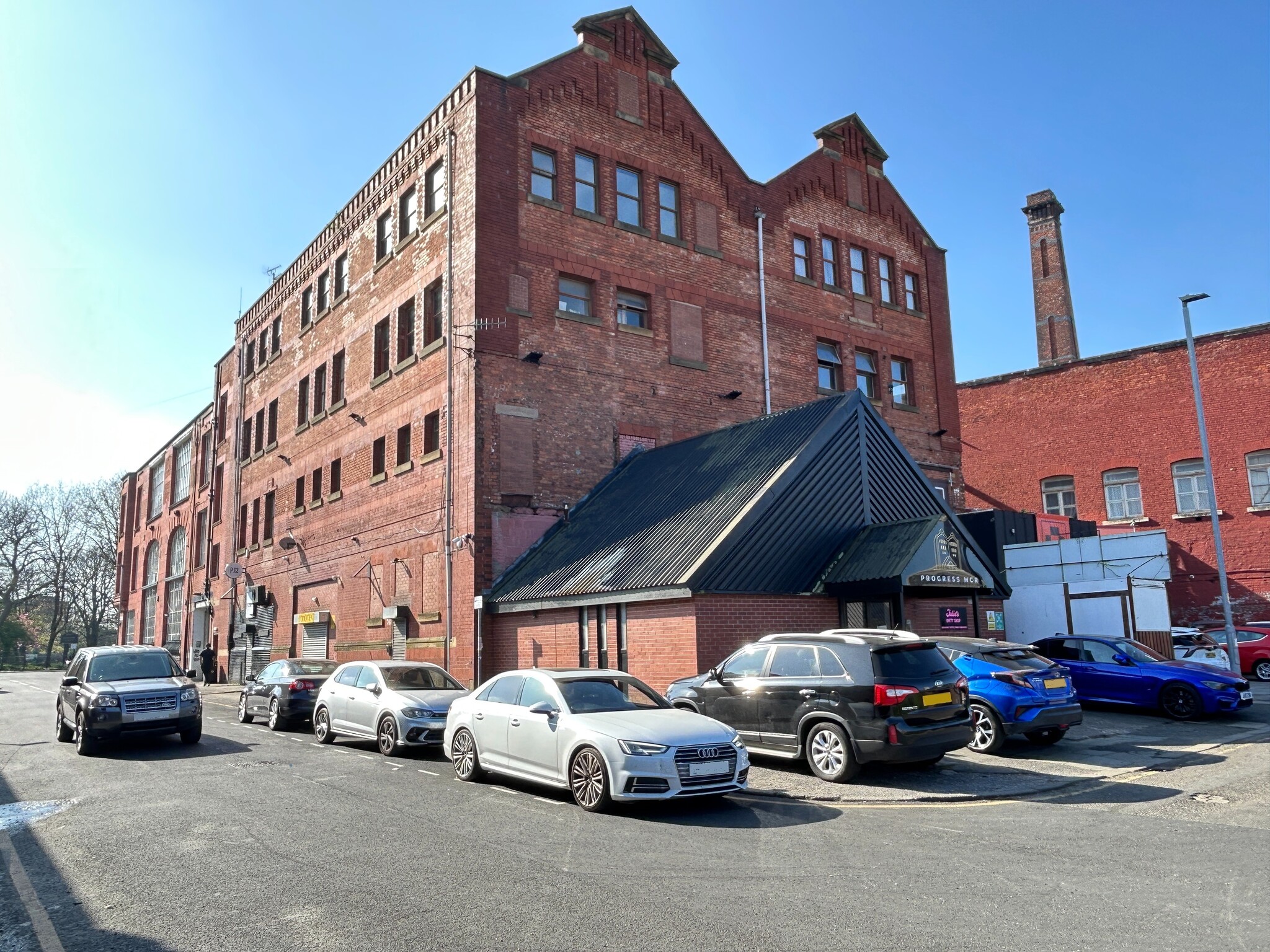 Cakebread St, Manchester to rent Building Photo- Image 1 of 12