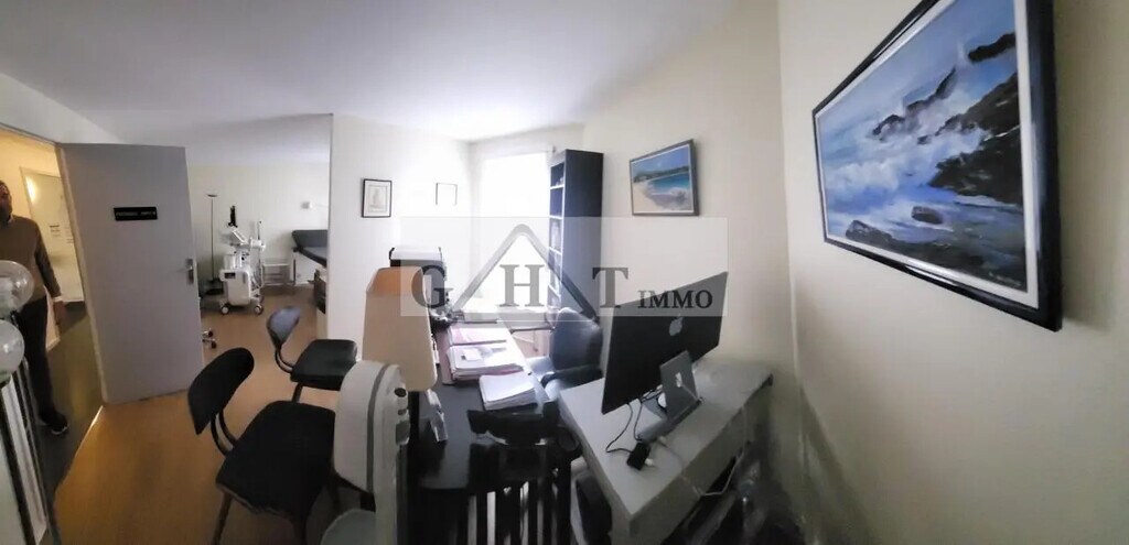Location Bureaux 18 m² - Photo 1
