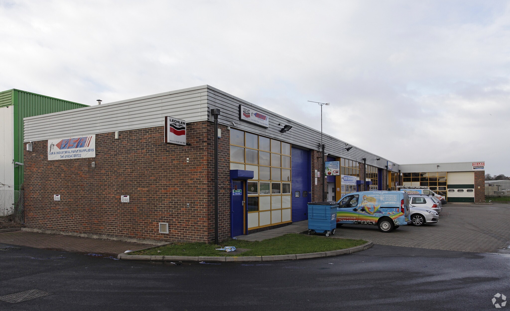 Trident Clos, Rochester for sale Primary Photo- Image 1 of 1