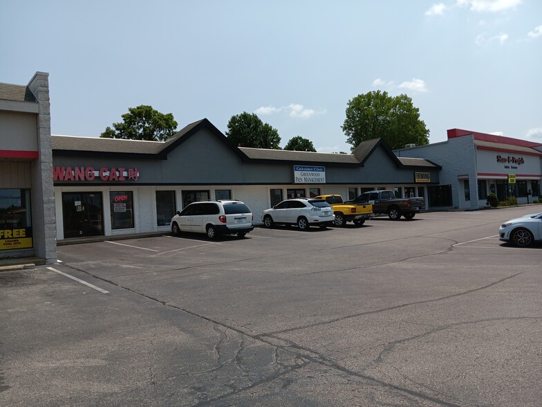 205-239 S State Road 135, Greenwood, IN for rent - Building Photo - Image 1 of 8