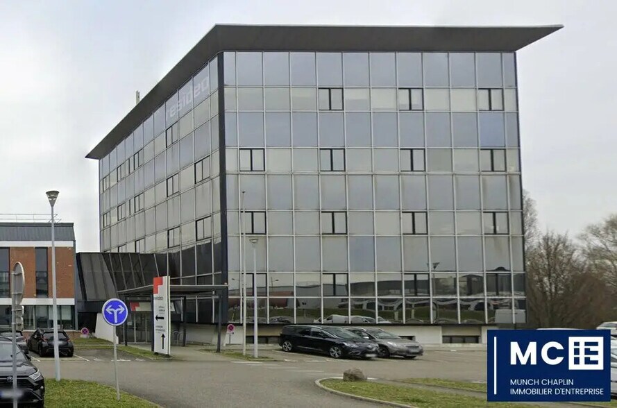 Office in Strasbourg to rent - Building Photo - Image 1 of 4