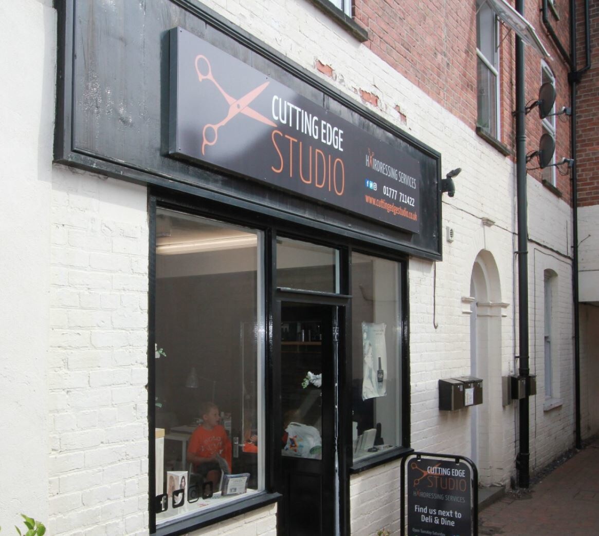 80F Carolgate, Retford for sale Primary Photo- Image 1 of 1