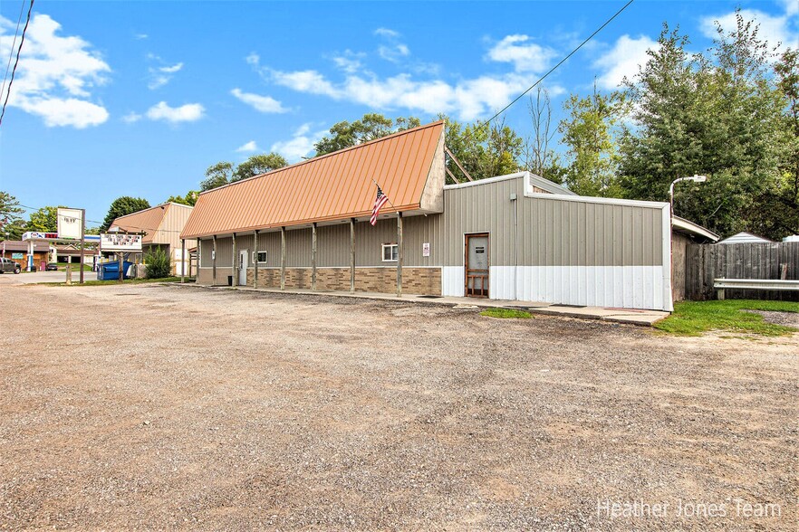 7470 Northland dr, Stanwood, MI for sale - Building Photo - Image 3 of 40