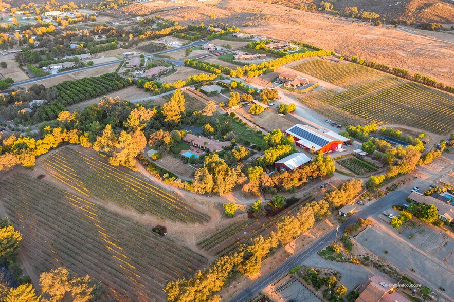30801 Valley Center Rd, Valley Center, CA for sale - Building Photo - Image 1 of 1