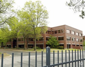 2003 Corporate Ave, Memphis, TN for rent Building Photo- Image 1 of 10