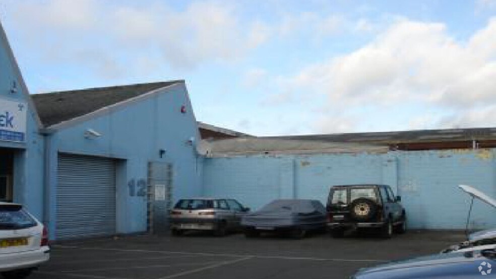 Stirling Way, Borehamwood for sale - Primary Photo - Image 1 of 1