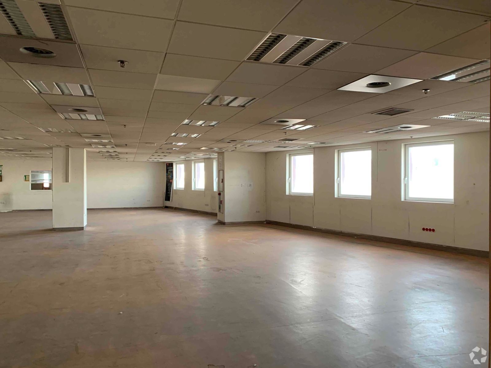 Calle Reyes Católicos, 18, Alcobendas, Madrid to rent Building Photo- Image 1 of 16