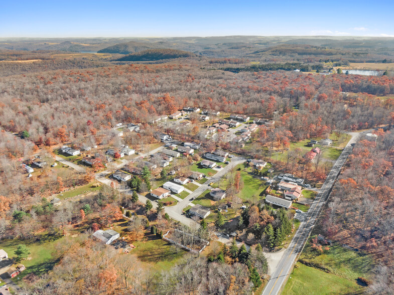 800 Center St, Boswell, PA for sale - Primary Photo - Image 1 of 1