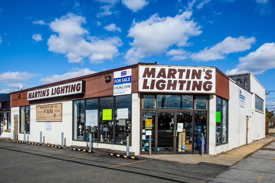 424 Rockaway Tpke, Lawrence, NY for sale - Building Photo - Image 1 of 1