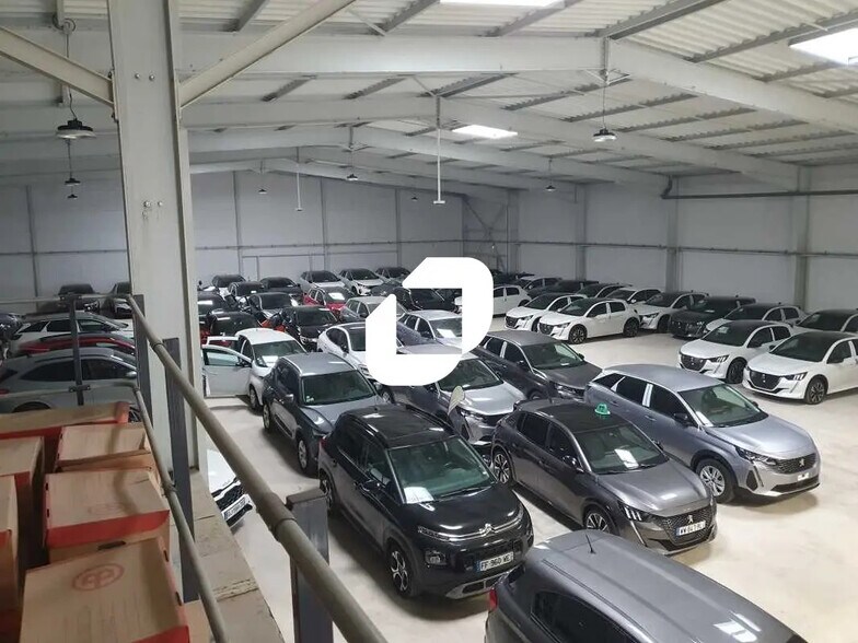 1598 Route De 40 Sous, Orgeval to rent - Building Photo - Image 2 of 5