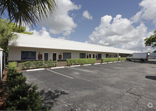 253 SW 27th Ave, Fort Lauderdale, FL for rent Building Photo- Image 1 of 6