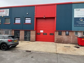 More details for Condor Clos, Three Legged Cross - Industrial for Sale