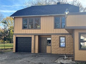 43085 N Ridge Rd, Elyria, OH for sale Primary Photo- Image 1 of 26