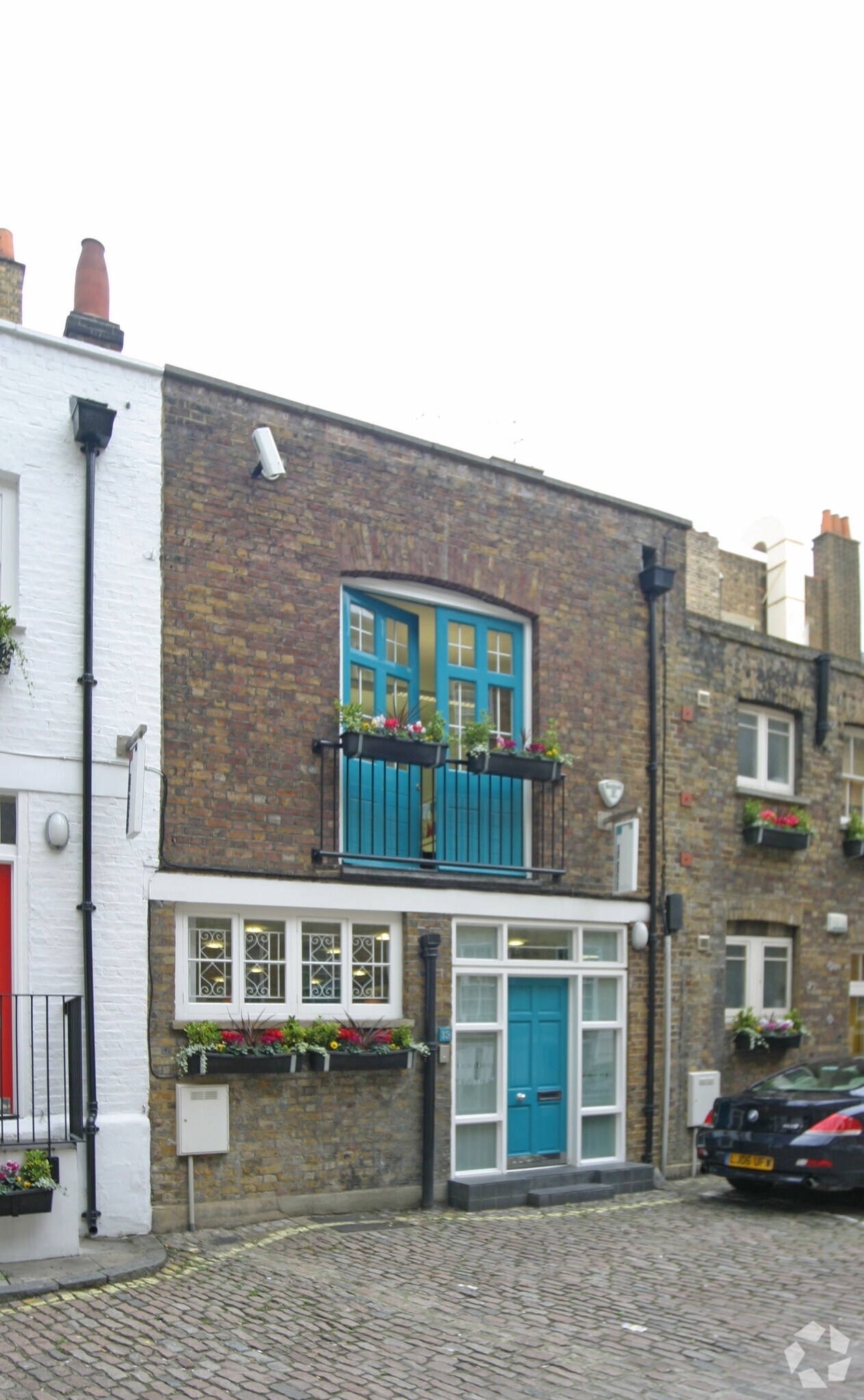 13 Manchester Mews, London for sale Primary Photo- Image 1 of 1
