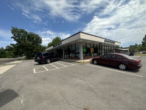 6530-6534 NW 36th St, Bethany, OK for rent Building Photo- Image 1 of 14