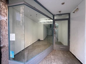 Retail in Barcelona, Barcelona to rent Interior Photo- Image 2 of 10