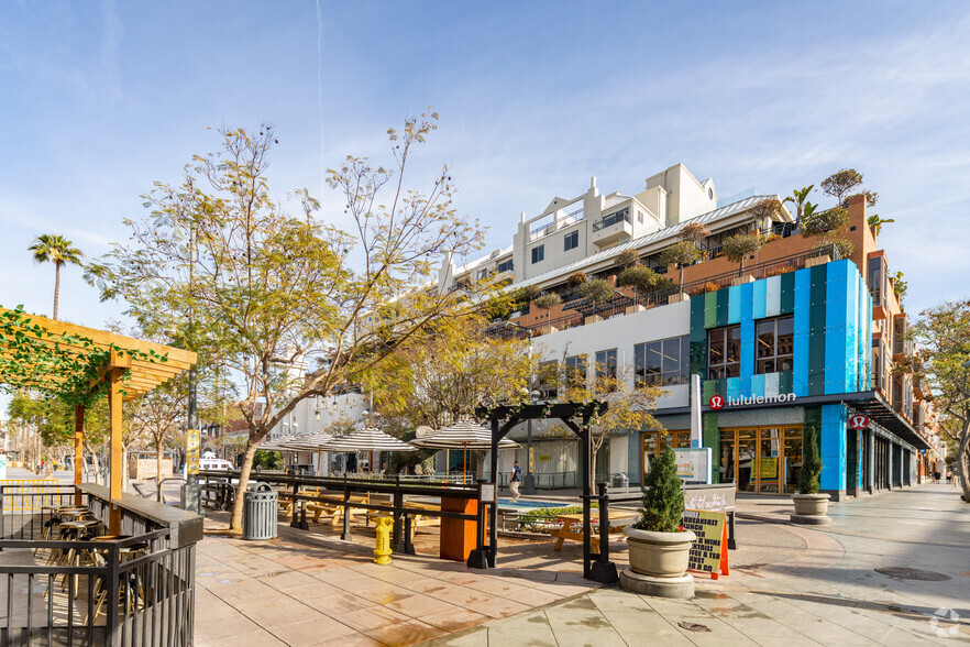 1451-1457 3rd Street Promenade, Santa Monica, CA for rent - Building Photo - Image 1 of 10