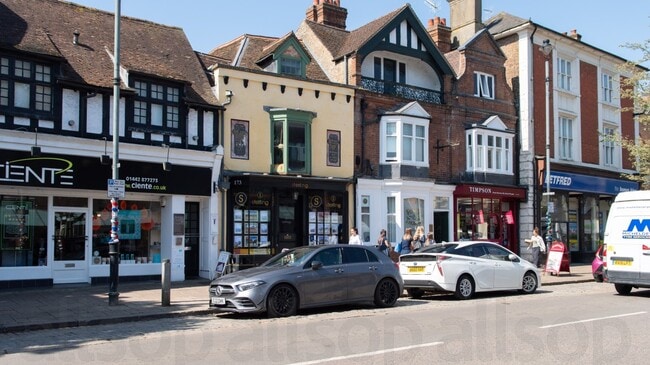 More details for 173 High St, Berkhamsted - Retail for Sale
