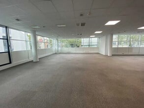 Office in Lyon to rent Building Photo- Image 1 of 1