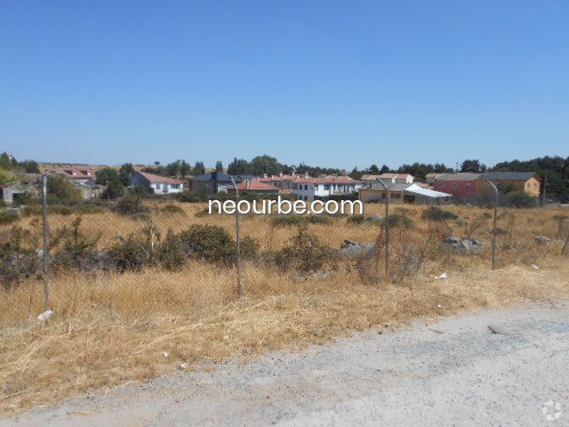 Land in Herradón de Pinares, Ávila for sale - Primary Photo - Image 1 of 18