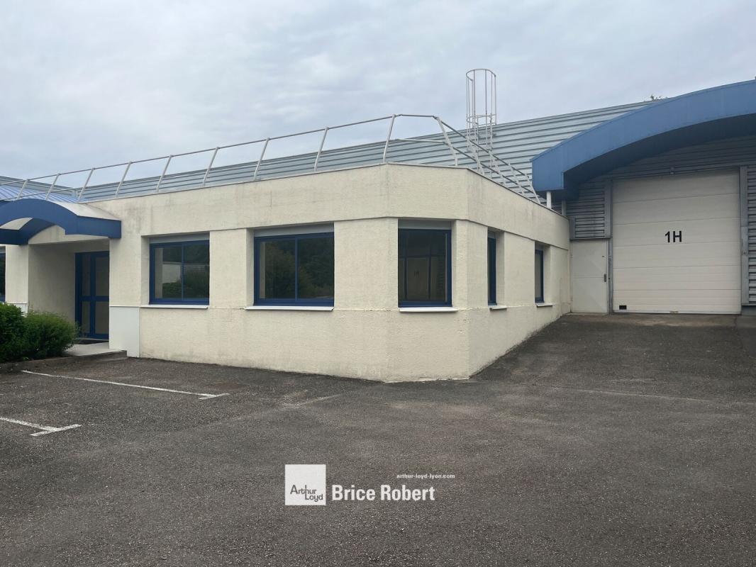 5 Chemin Du Favier, Saint-Genis-Laval to rent Building Photo- Image 1 of 7