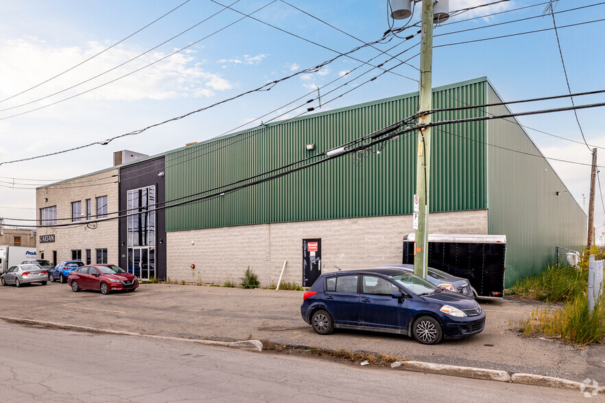 1311 Av Godin, Laval, QC for sale - Building Photo - Image 2 of 5