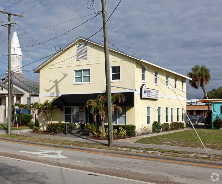 540 Montreal Ave, Melbourne, FL for sale - Primary Photo - Image 1 of 1