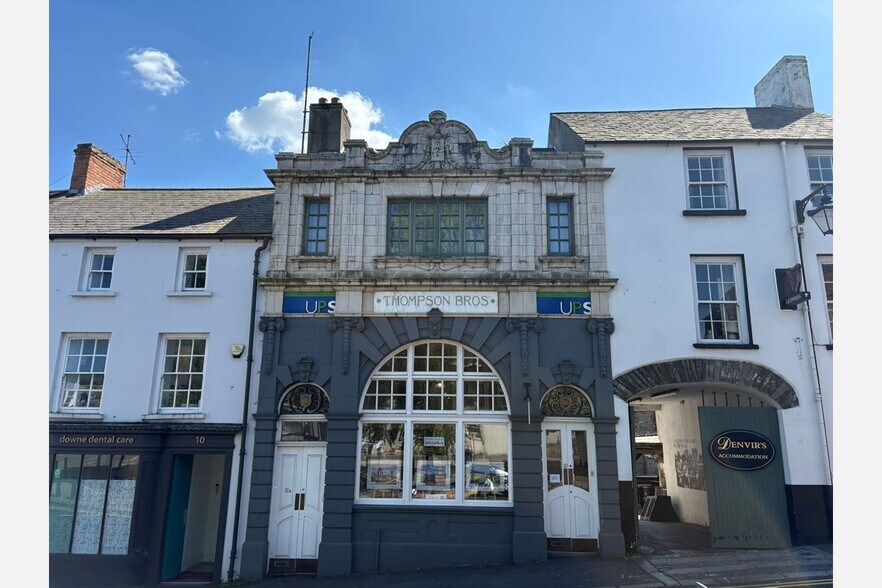 12 English St, Downpatrick to rent - Primary Photo - Image 1 of 1