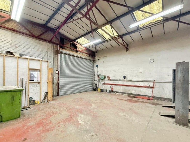 15 Bolton Rd, Manchester to rent Interior Photo- Image 1 of 6