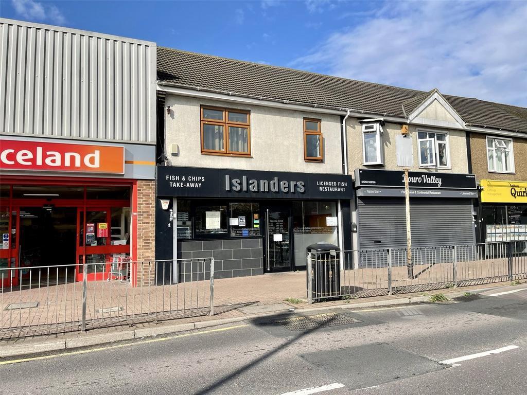 80-86 Furtherwick Rd, Canvey Island to rent Building Photo- Image 1 of 3