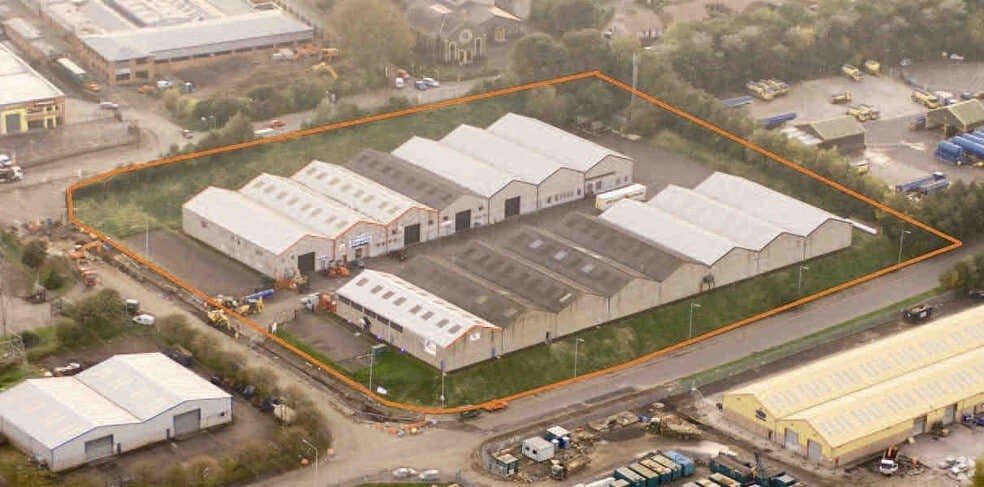 16 Trench Rd, Newtownabbey to rent - Aerial - Image 2 of 2