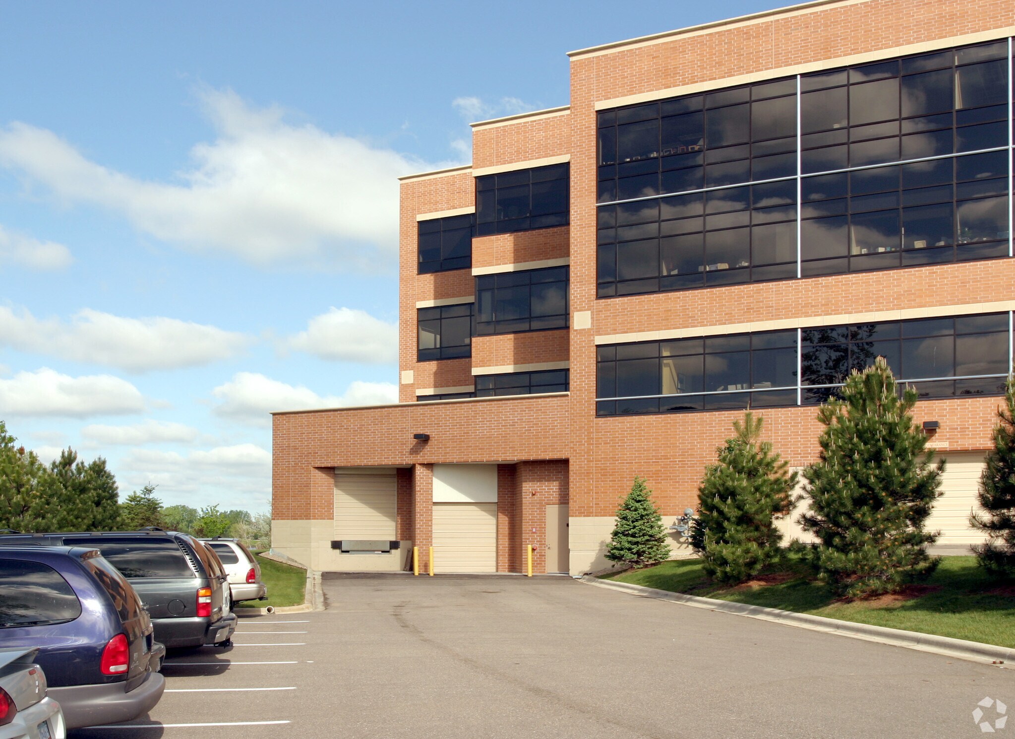 775 Prairie Center Dr, Eden Prairie 55344 Flagship Corporate Center