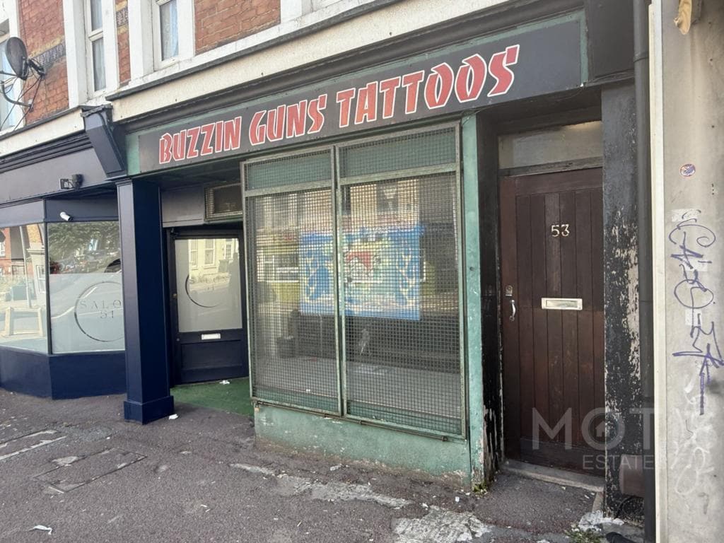 51 Black Bull Rd, Folkestone to rent Building Photo- Image 1 of 7