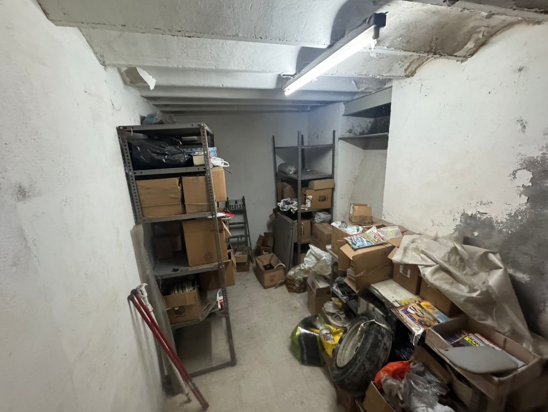 Madrid, MAD 28001 -  -  - Interior Photo - Image 2 of 3