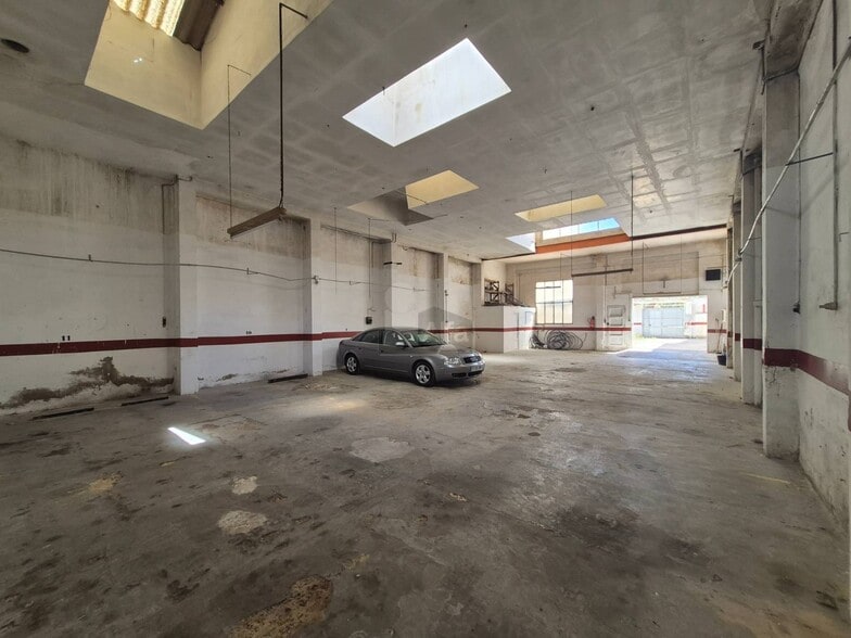 Industrial in Xirivella, Valencia to rent - Building Photo - Image 3 of 12