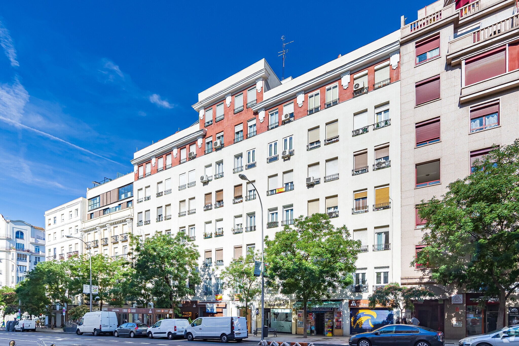 in Madrid, Madrid for sale Primary Photo- Image 1 of 1