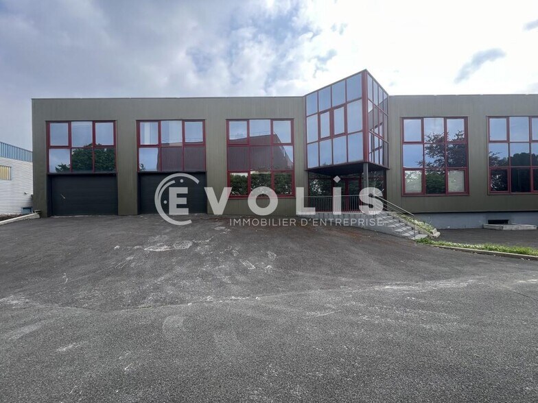 Light Industrial in Créteil to rent - Building Photo - Image 3 of 19