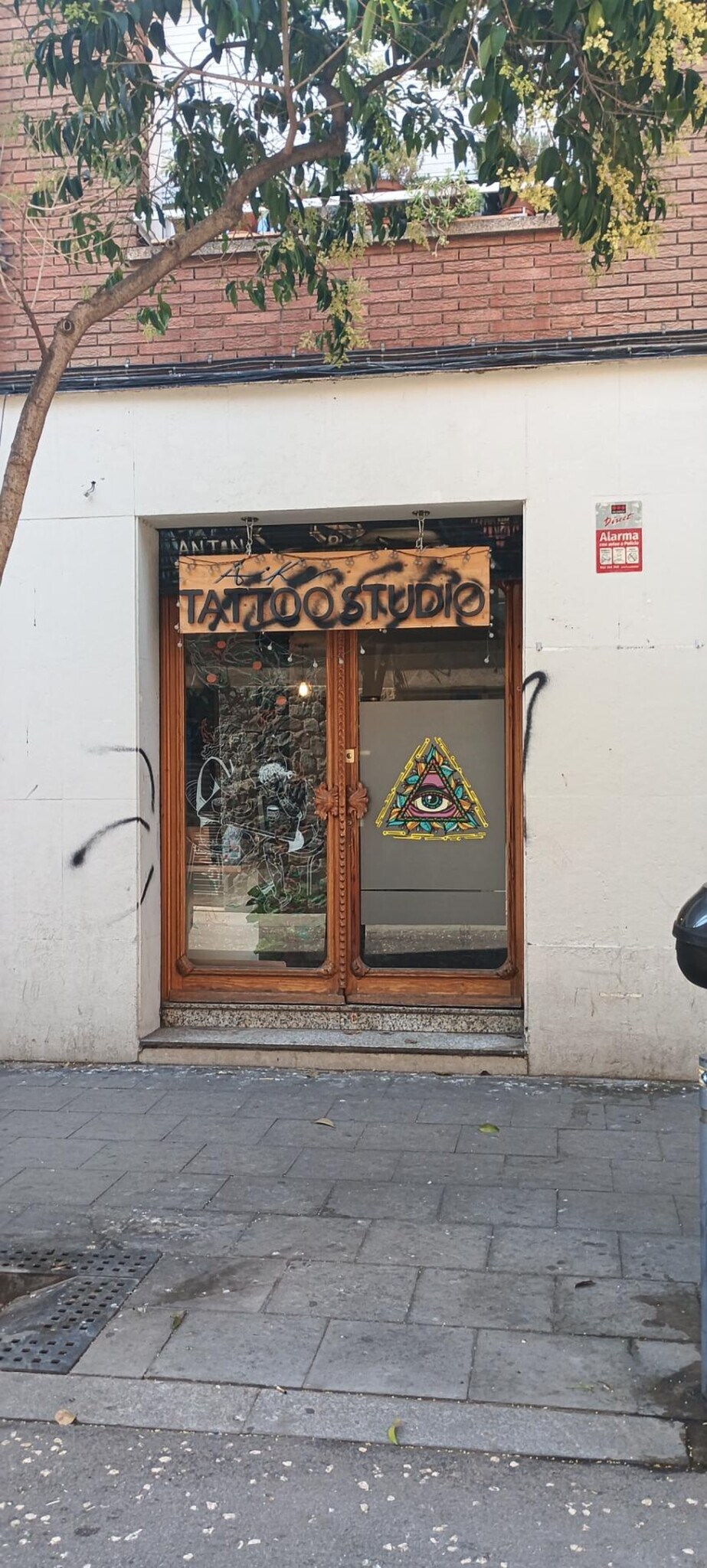 Retail in Barcelona, Barcelona to rent Interior Photo- Image 1 of 20