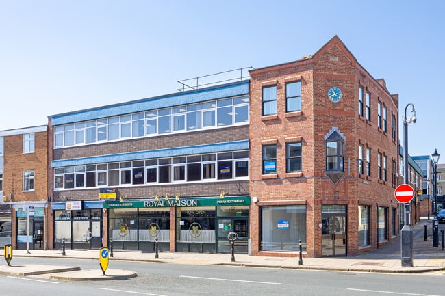 More details for 1-3 Cross St, Wakefield - Office to Rent