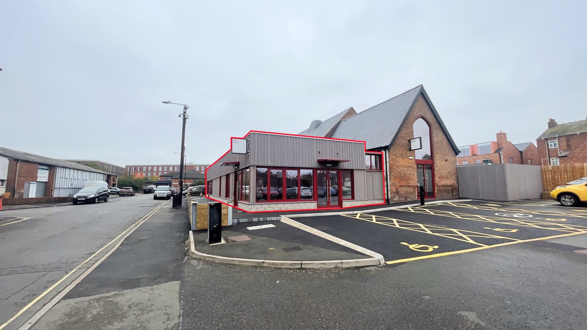 16a Court St, Leamington Spa to rent Building Photo- Image 1 of 8