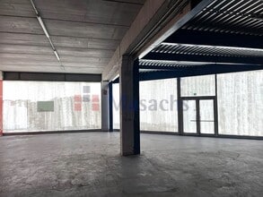 Industrial in Vilablareix, Gerona to rent Interior Photo- Image 2 of 19