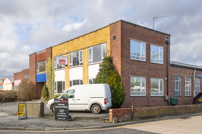 More details for High, Old Woking - Industrial to Rent