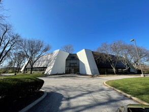 2323 Lake Club Dr, Columbus, OH for sale Building Photo- Image 1 of 1