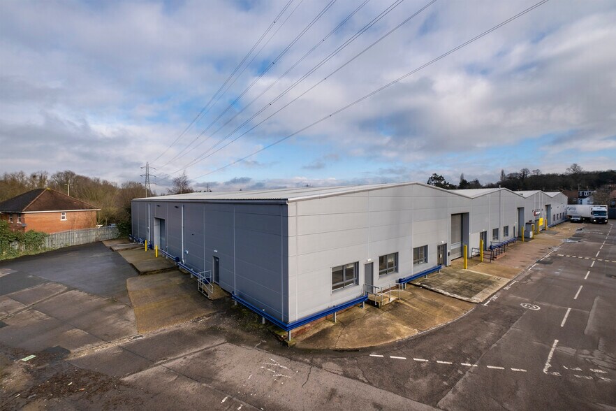 Greatham Rd, Bushey for sale - Building Photo - Image 1 of 1