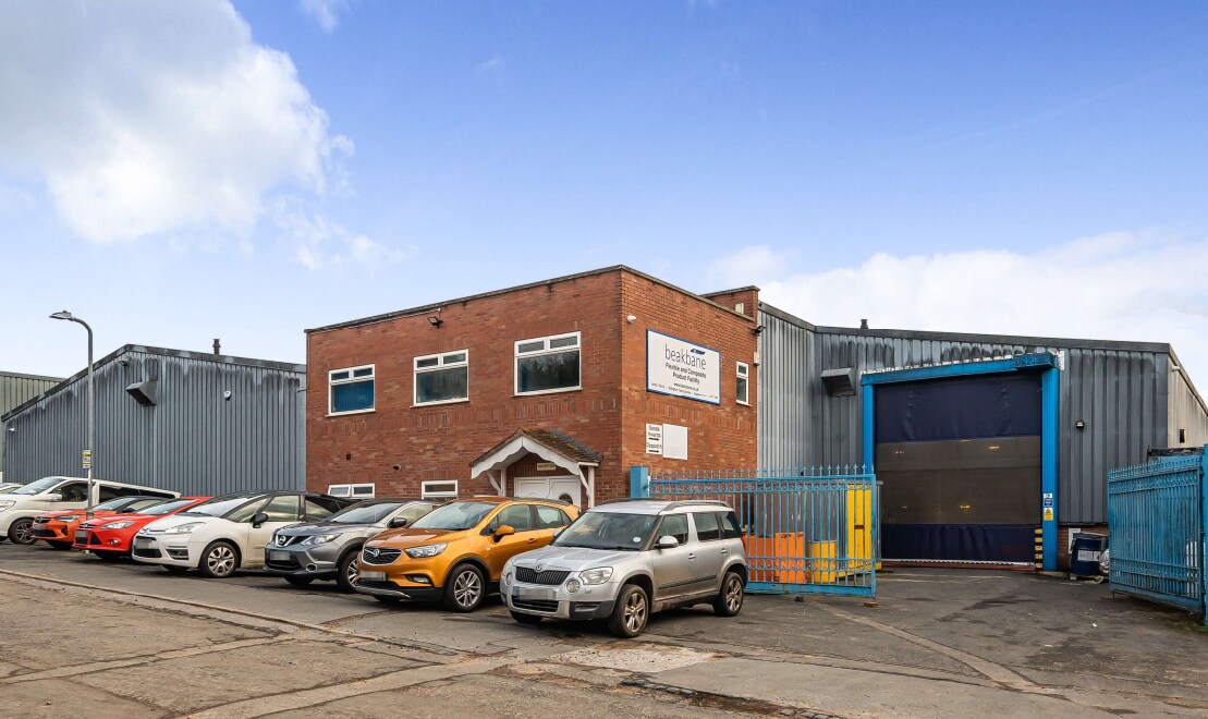 13-14 Oldington Trading Estate, Kidderminster to rent Primary Photo- Image 1 of 3