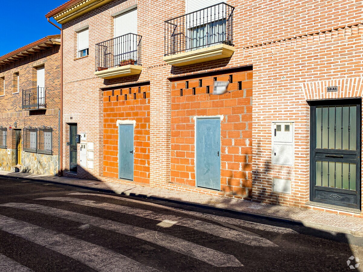 Calle Cedillo, 10, Ugena, TOL 45217 - Unit Puerta 01-02, Esc. 1 -  - Interior Photo - Image 2 of 2