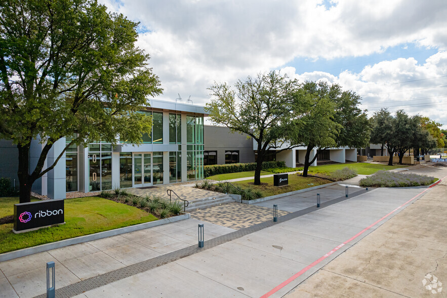 6500 Chase Oaks Blvd, Plano, TX for rent - Building Photo - Image 1 of 8