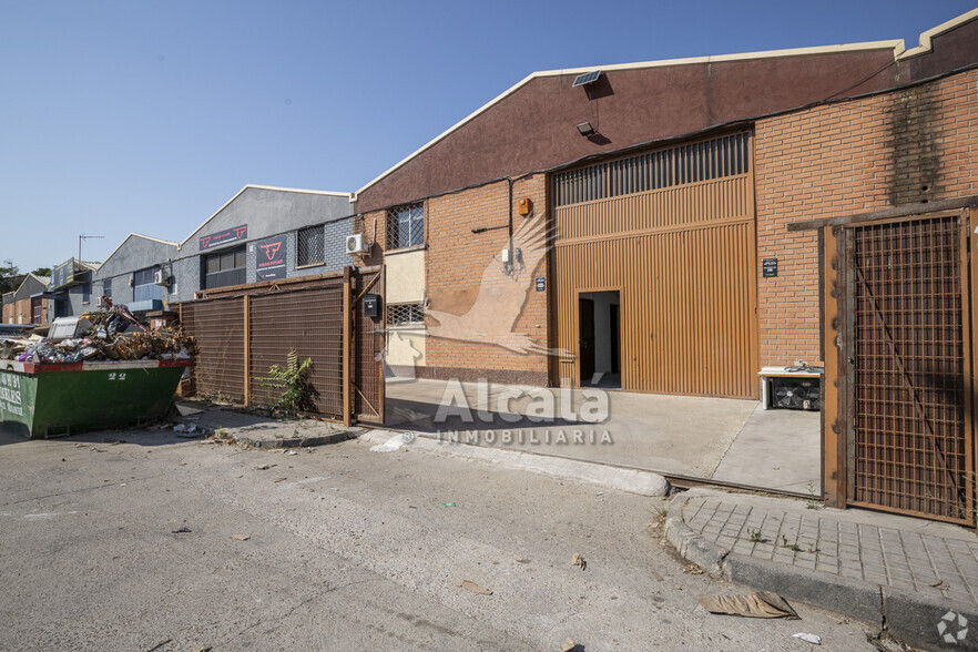 Industrial in Alcalá De Henares, MAD for rent - Building Photo - Image 1 of 24